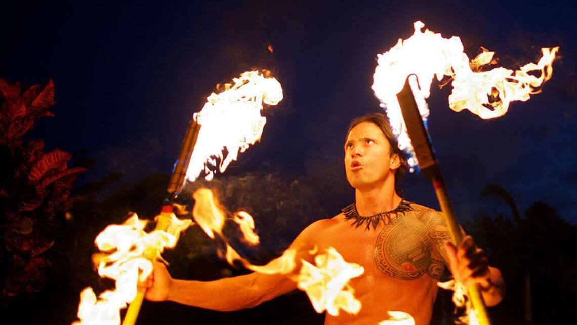 fire knife dancers