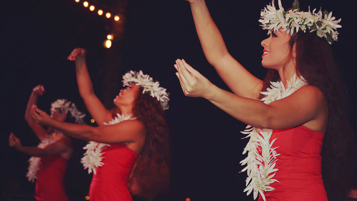 hula dancers from Hawaiʻi Hula Company