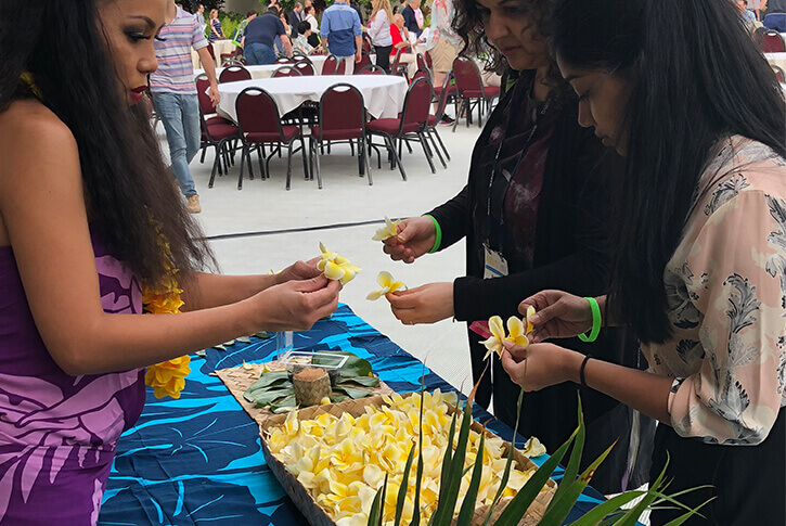 lei making workshop